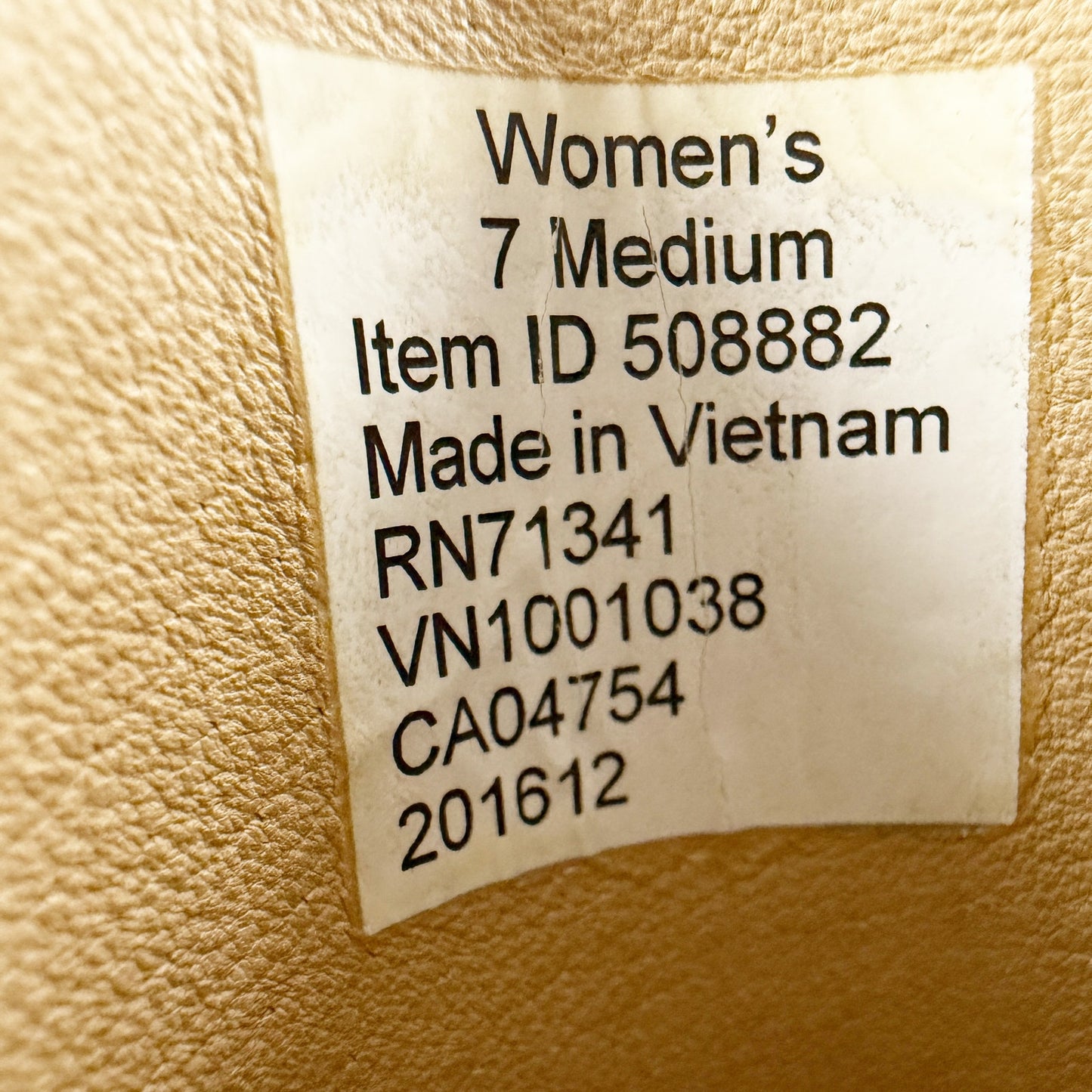 L.L.Bean brown Stonington Chelsea women's 7 M shoes nubuck leather booties