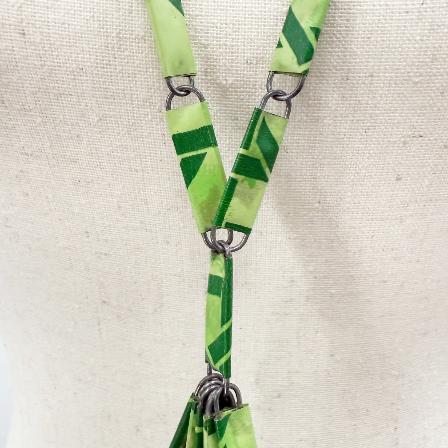 vintage dark & light green Paper Clip Tassel Necklace silver tone metal jewelry