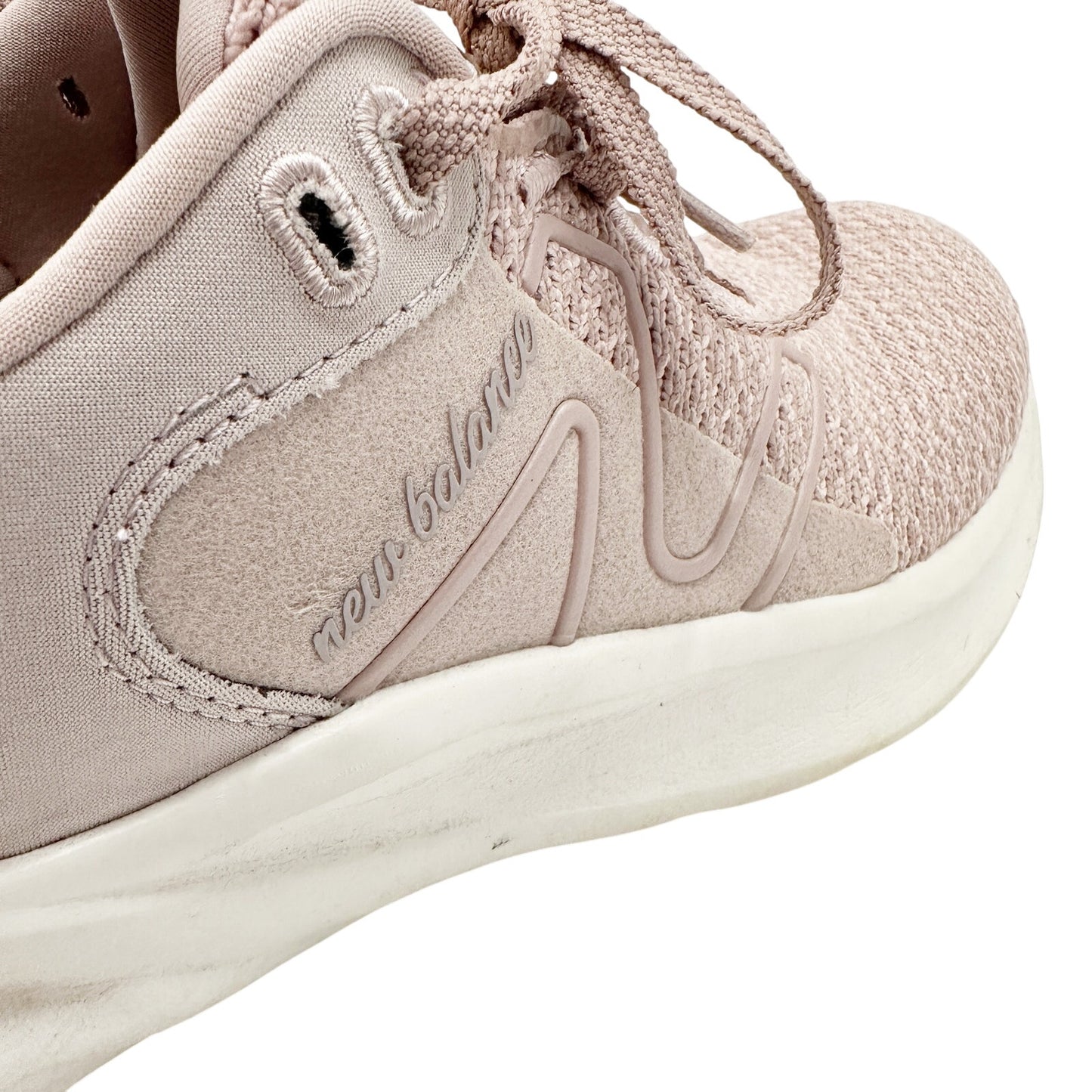 New Balance space pink sea salt Fresh Foam Roav V2 sneaker women's shoes 6.5