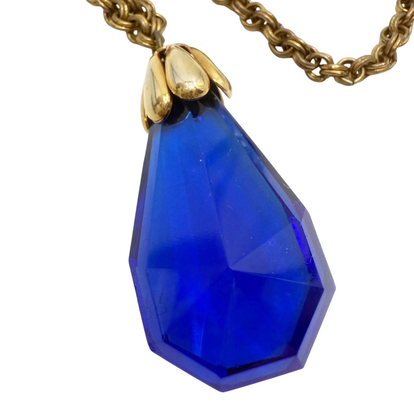 vintage gold metal cable chain & blue acrylic Pendant Necklace costume jewelry