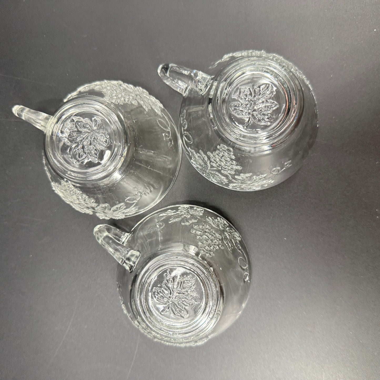 set of 3 vintage Anchor Hocking Vintage Clear Snack Cups grape clusters leaves