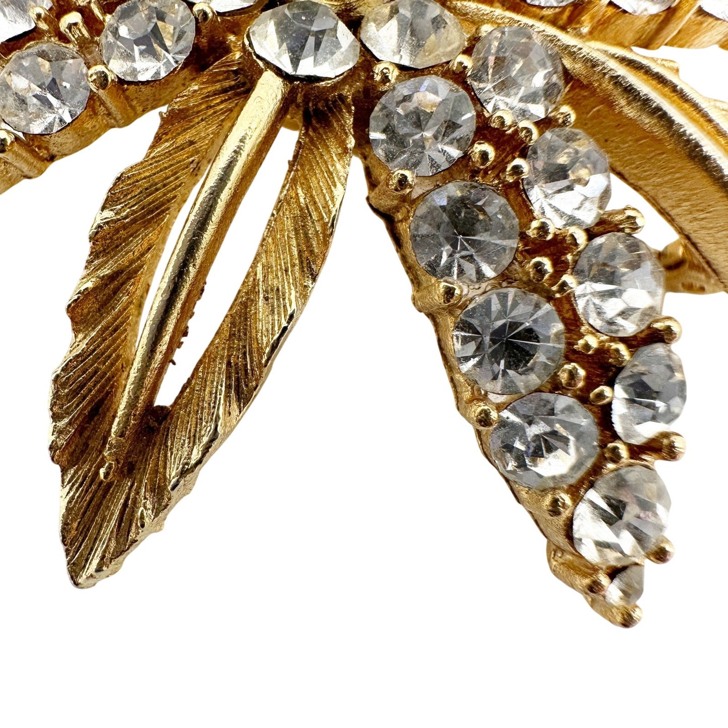vintage Lisner gold & rhinestones starflower flower BROOCH floral jewelry pin