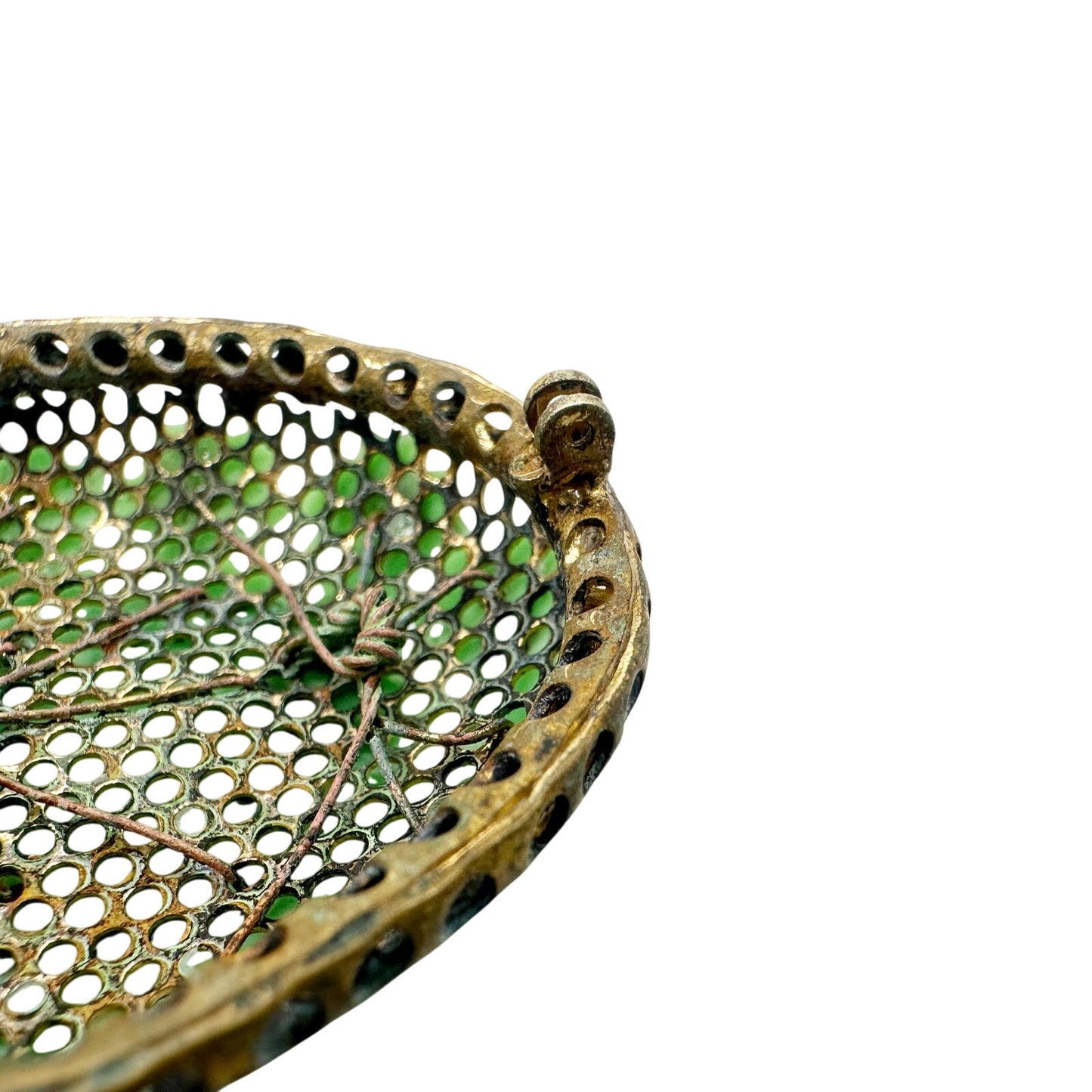 vintage small green flowers on oval metal BROOCH floral jewelry *missing pin*