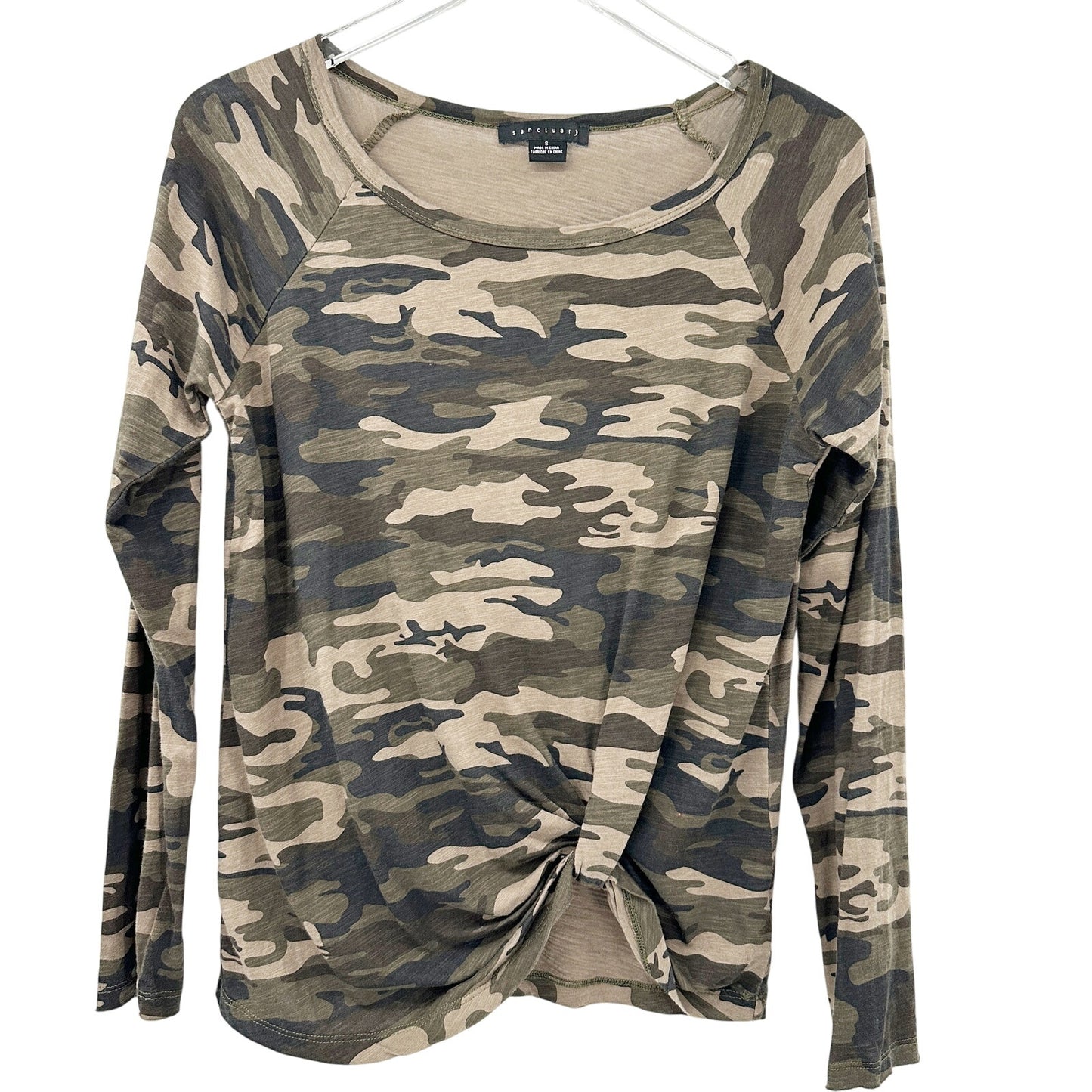 Sanctuary dark camo twisted hem Top women's SMALL camouflage shirt new NWOT