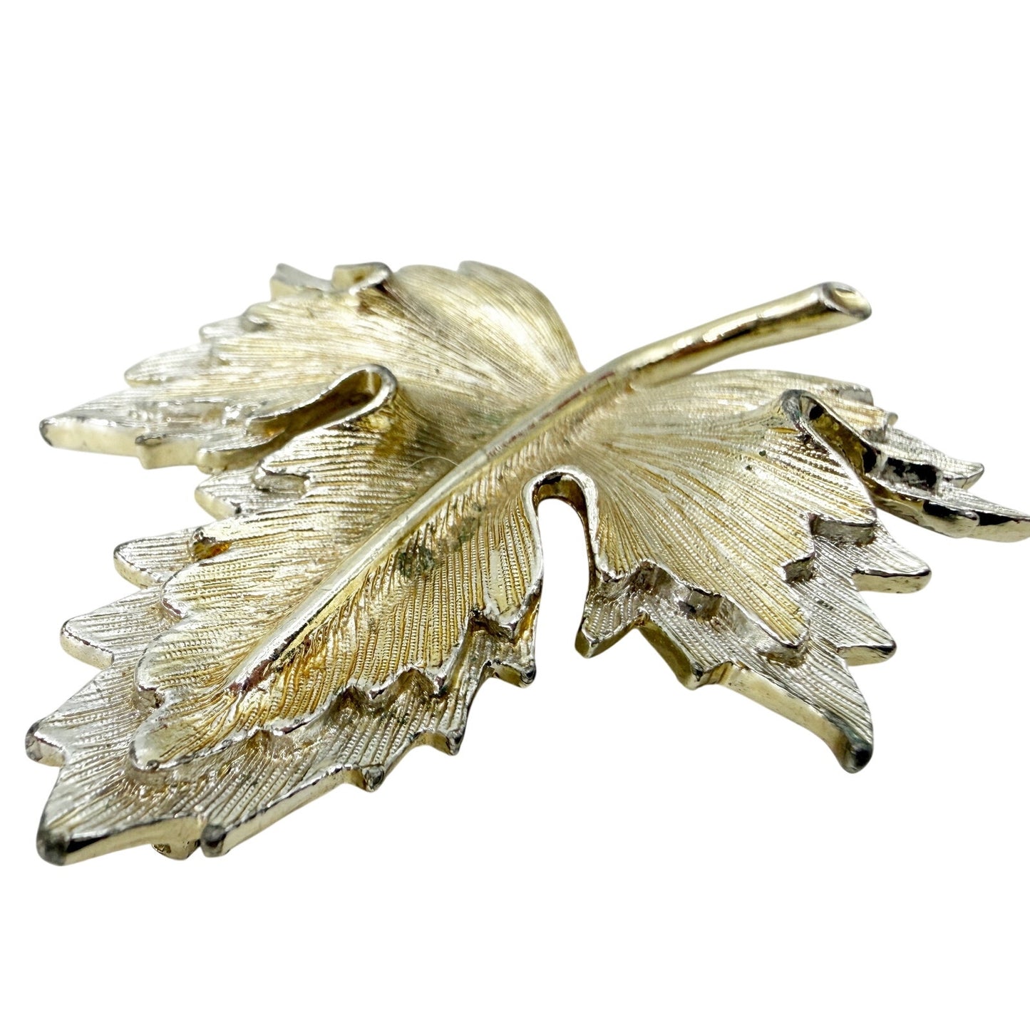 vintage Sarah Coventry gold silver Maple Leaf brooch jewelry *missing pin repair