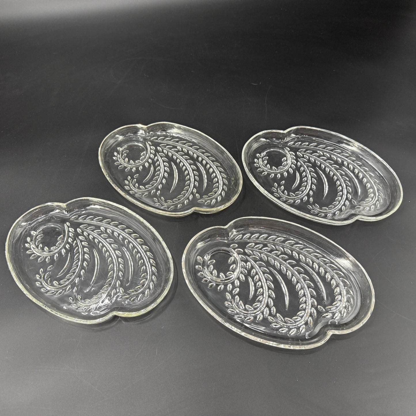 set of 4 vintage Federal Glass Homestead Snack Plates glassware serving dish