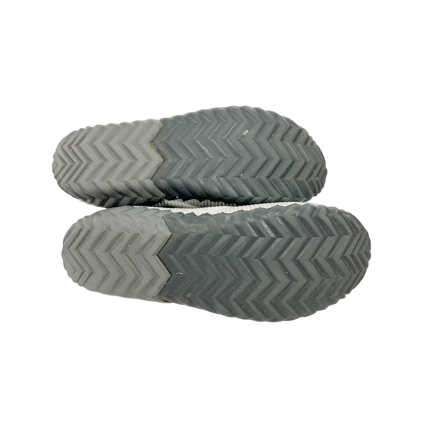 SOREL quilted gray Out N About waterproof low BOOTS size 7