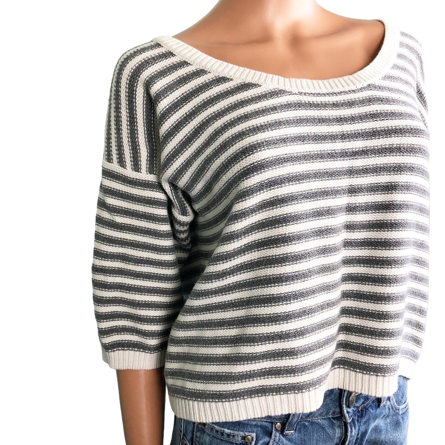 juniors AEROPOSTALE gray & white SWEATER striped top size M medium
