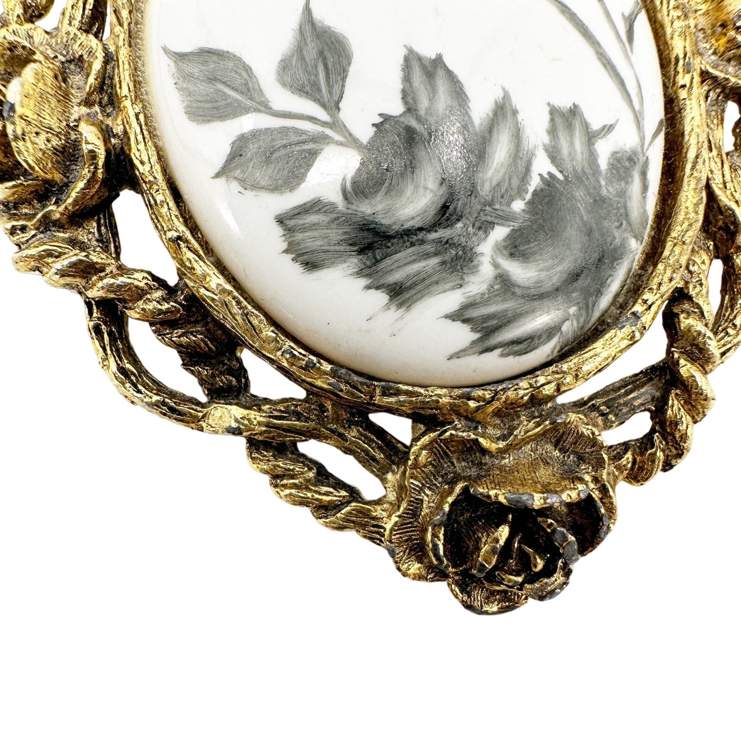 vintage black floral roses BROOCH gold white pendant jewelry pin