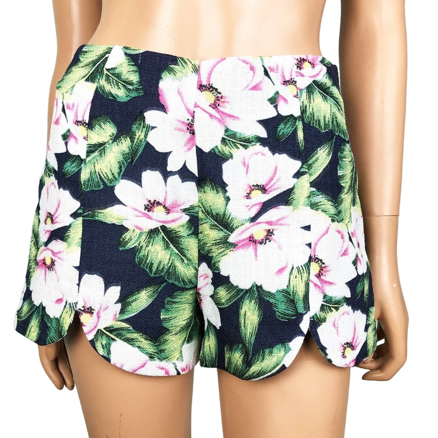 Francesca's Love Riche hibiscus floral SHORTS size SMALL navy white green pink