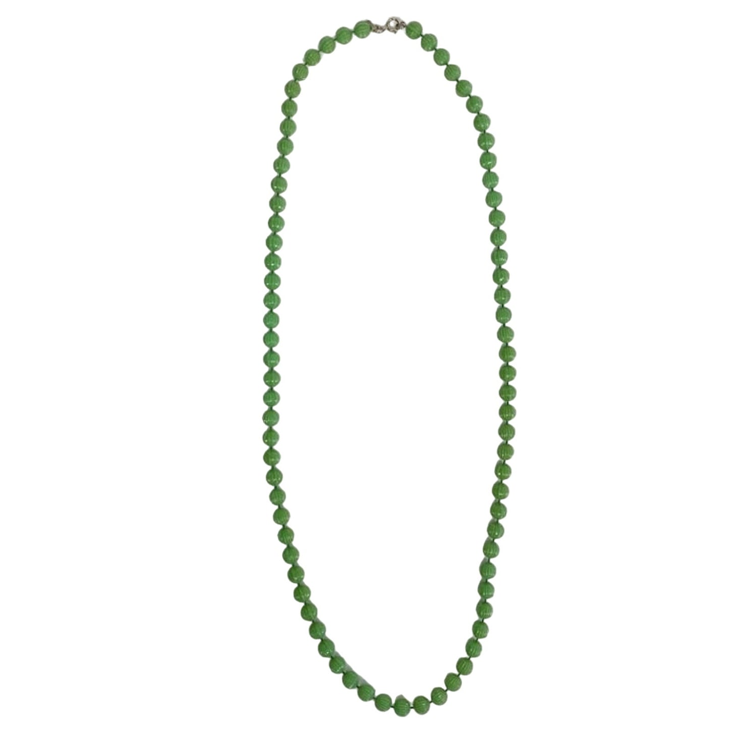 vintage SARAH COVENTRY green strand of ribbed beads NECKLACE costume jewelry