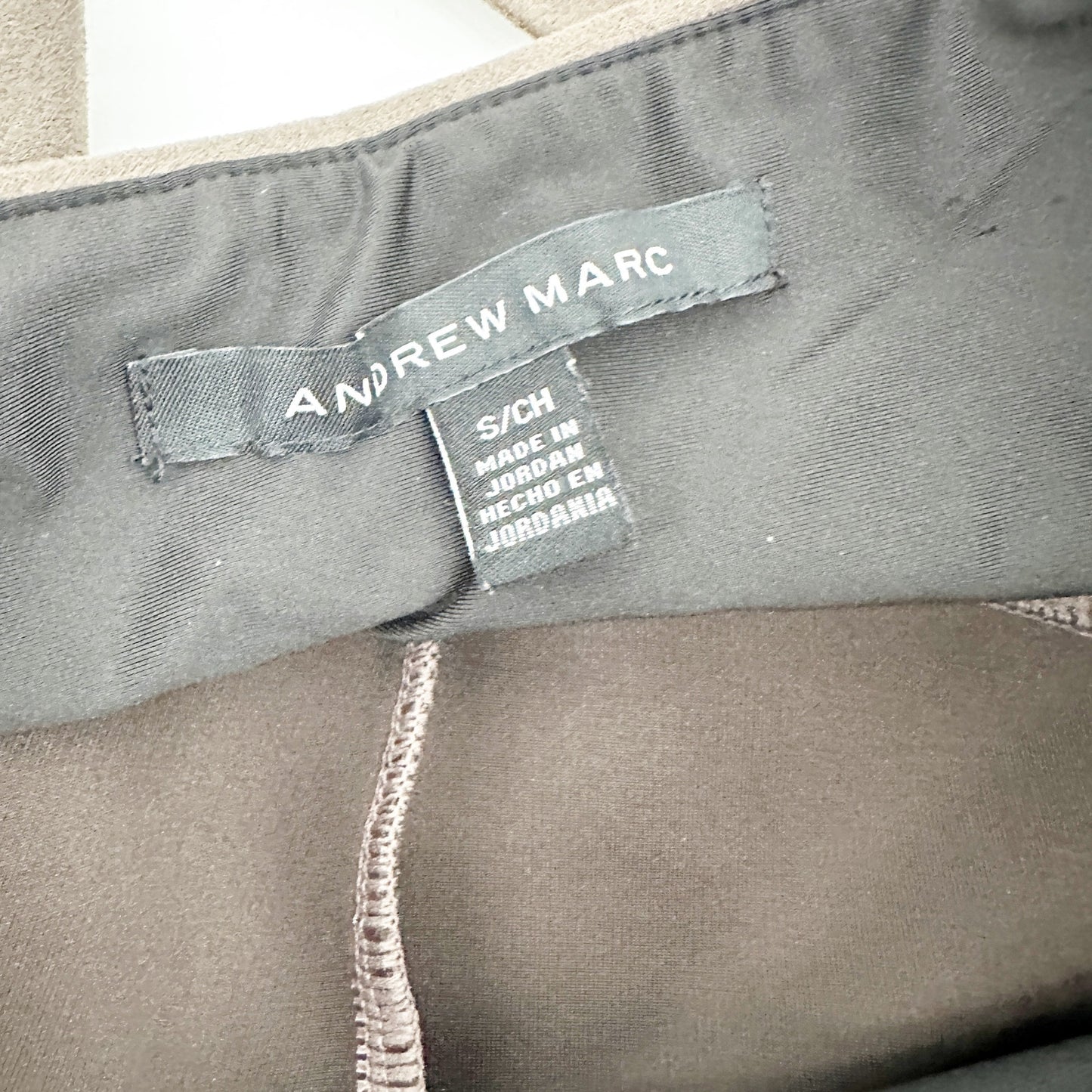 Andrew Marc taupe faux suede pull on Pants women's SMALL