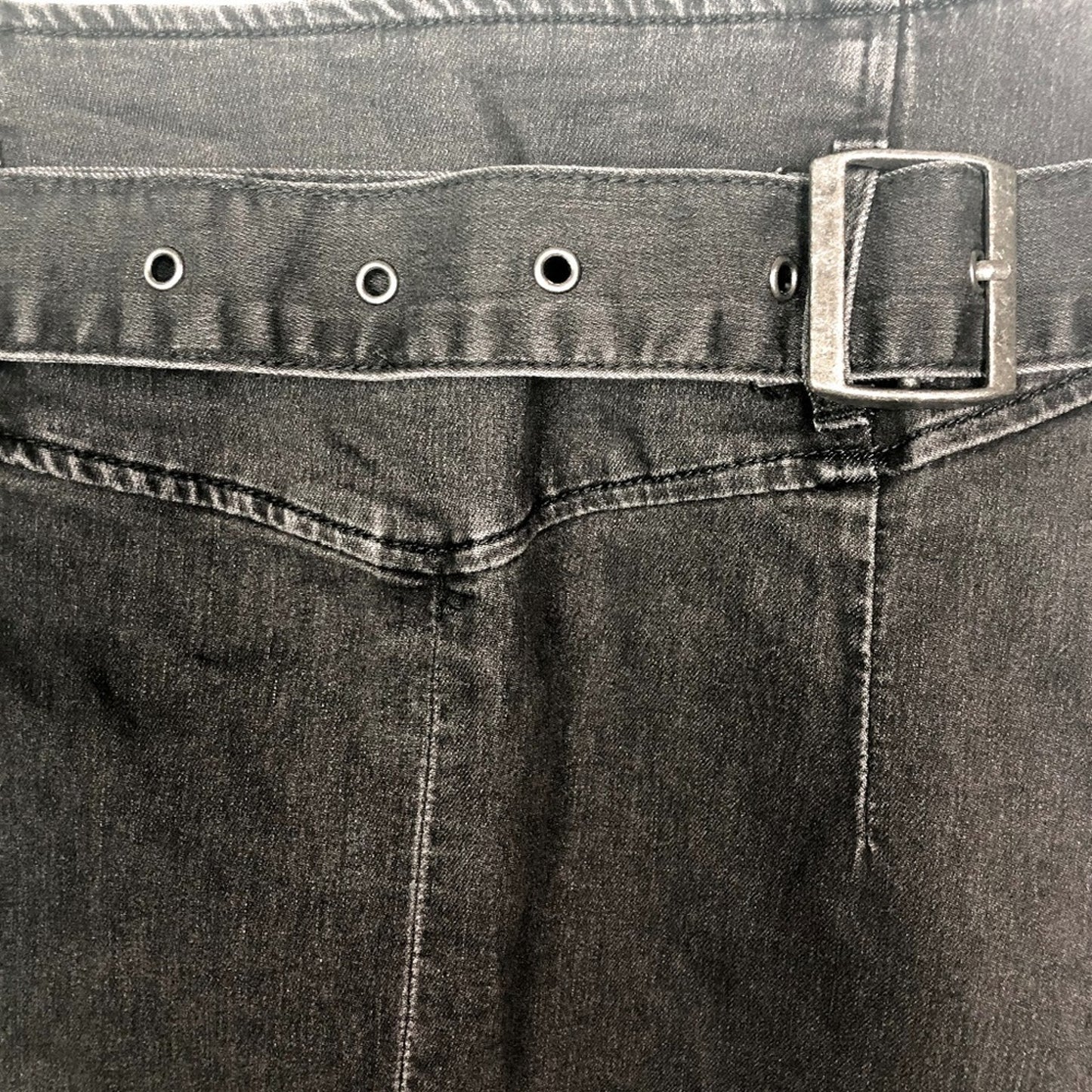 Free People black stretch denim Livin It Up Belted Mini SKIRT size 12 new $68