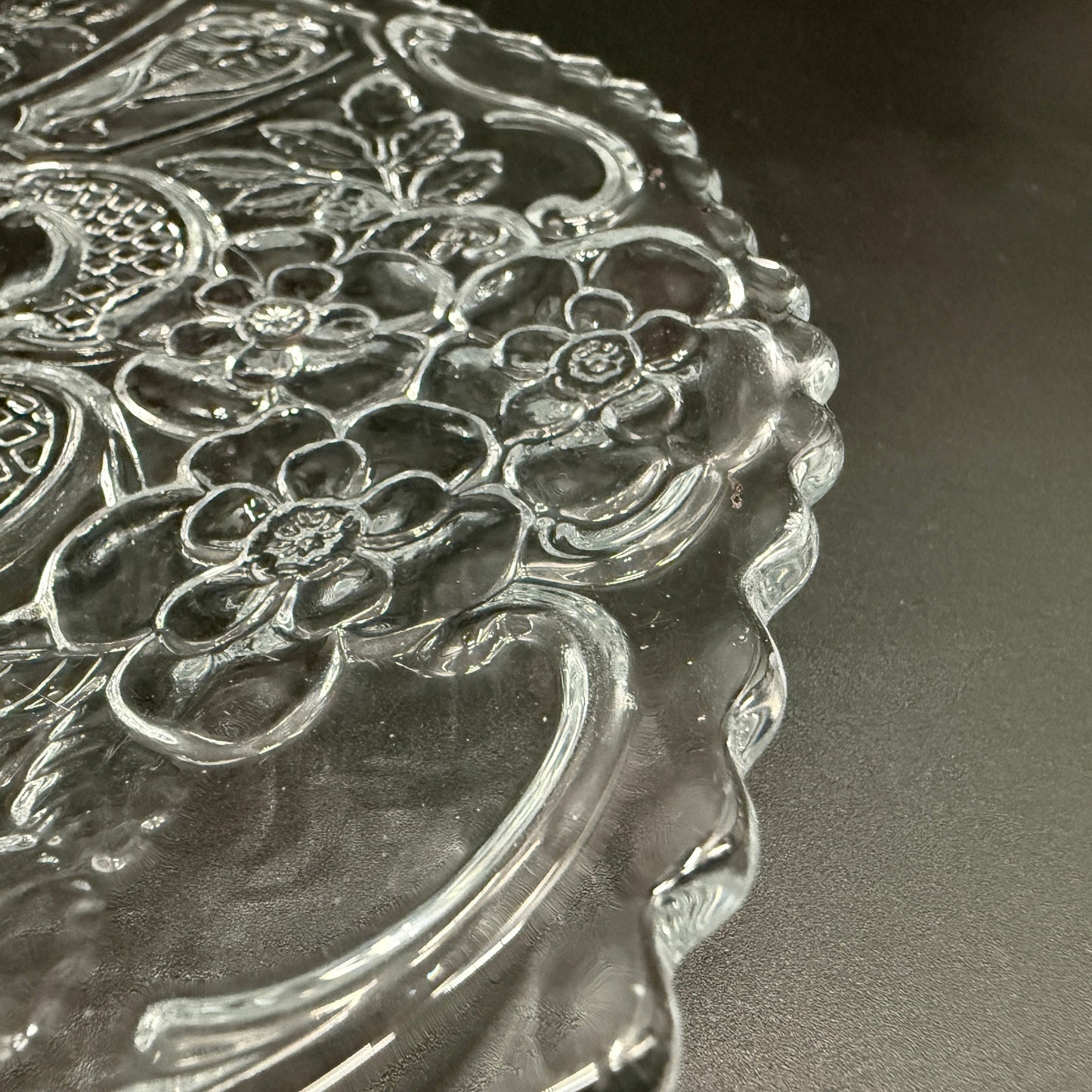 vintage 10.5" clear glass floral Cake Plate scalloped edge pressed glassware