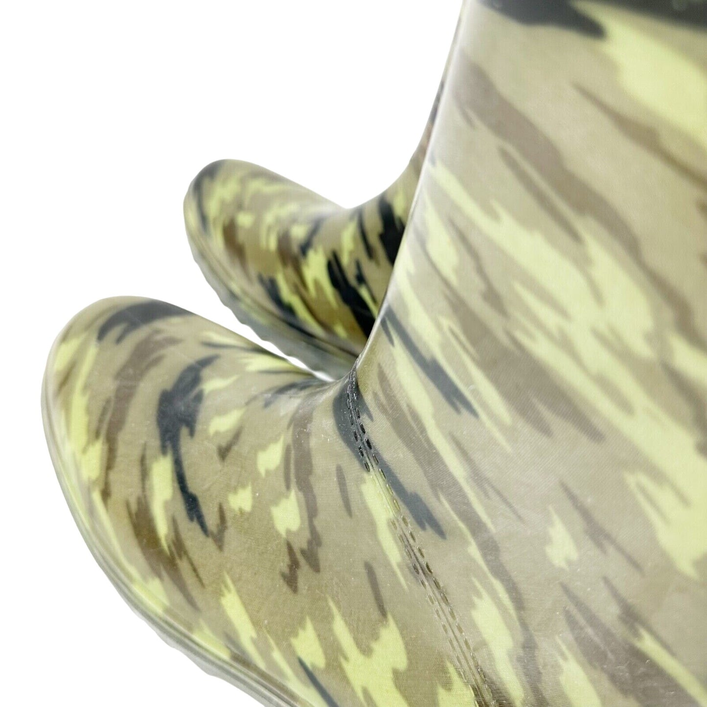 Stuart Weitzman green camo camouflage rubber BOOTS shoes size XL (10) mid-calf