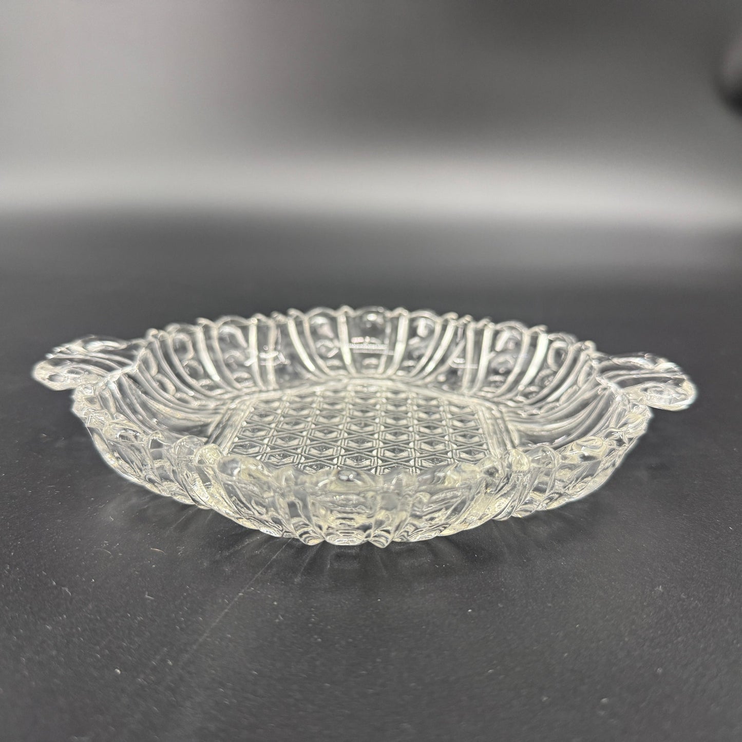 Handled Candy & Nut Serving Dish | Anchor Hocking