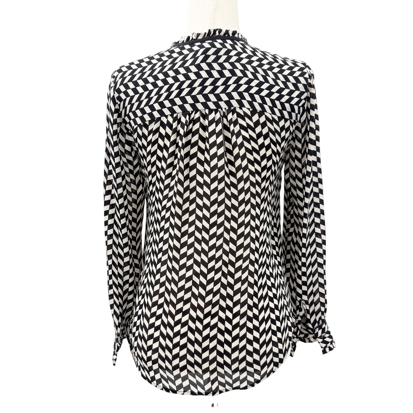 J.Crew black & white silk Button-Up Blouse womens 2 top XS geometric houndstooth