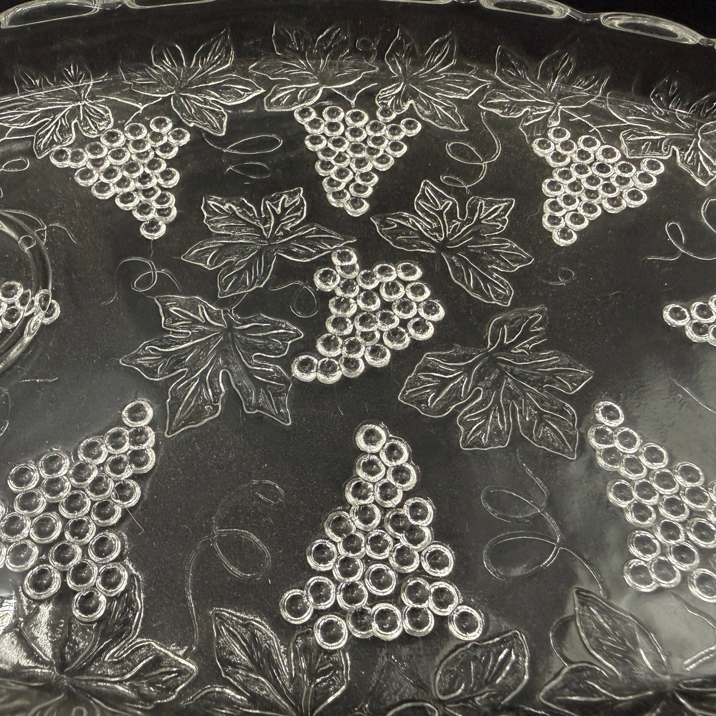 set of 4 vintage Anchor Hocking Vintage Clear Snack Plates grape clusters leaves