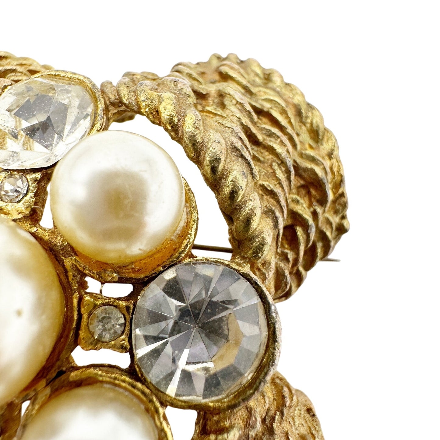 vintage gold faux pearls clear rhinestones BROOCH jewelry pin