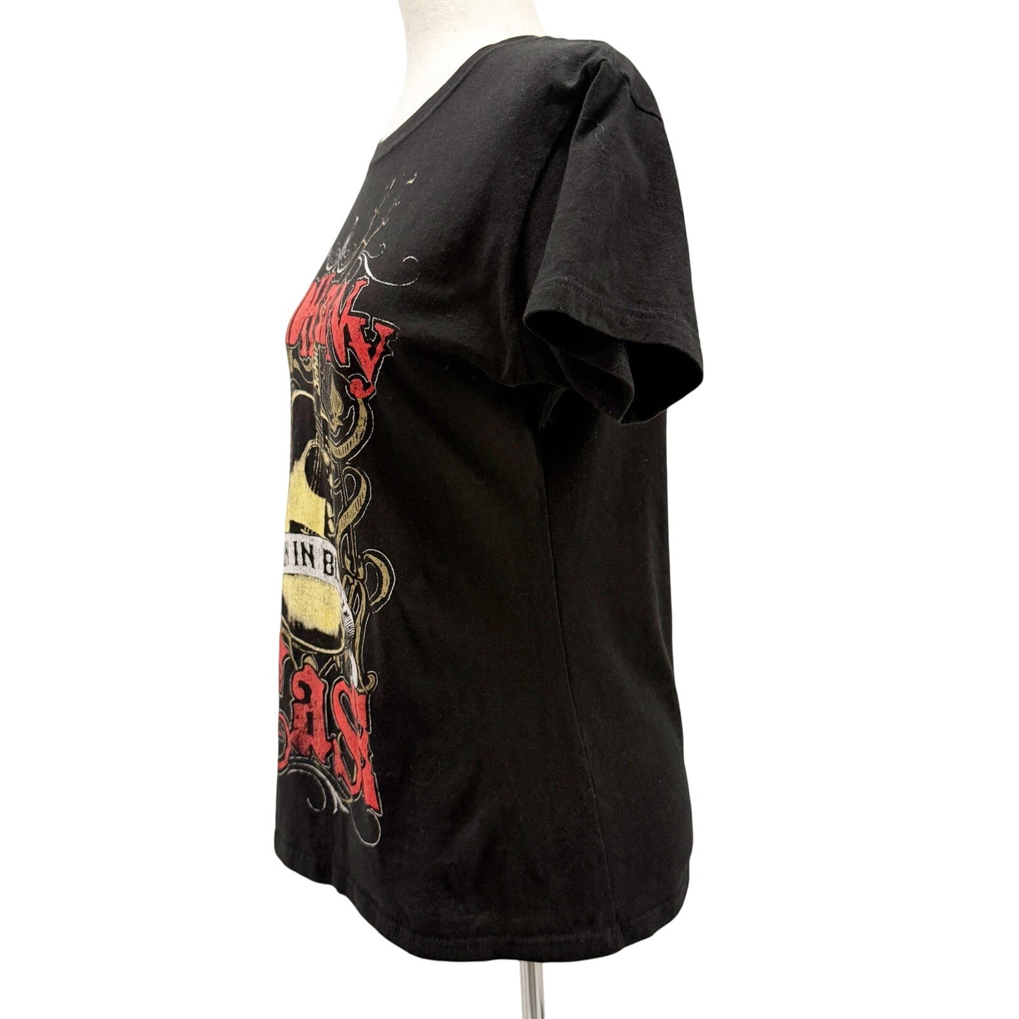 Johnny Cash guitar Man in Black tee T-shirt juniors XL souvenir Nashville
