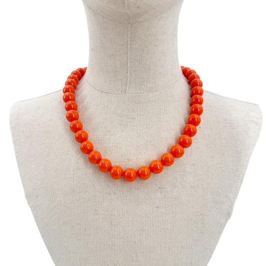 vintage strand of orange beads short Beaded Necklace stretch costume jewelry