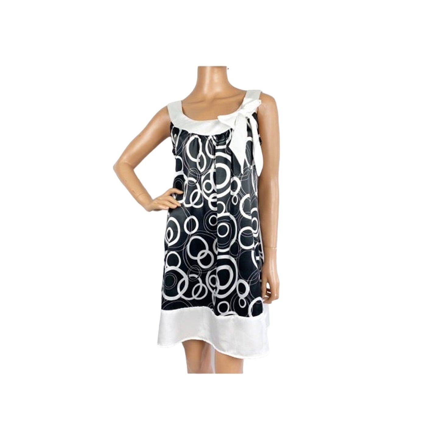 My Michelle black & white special occasion cocktail DRESS size 5 juniors