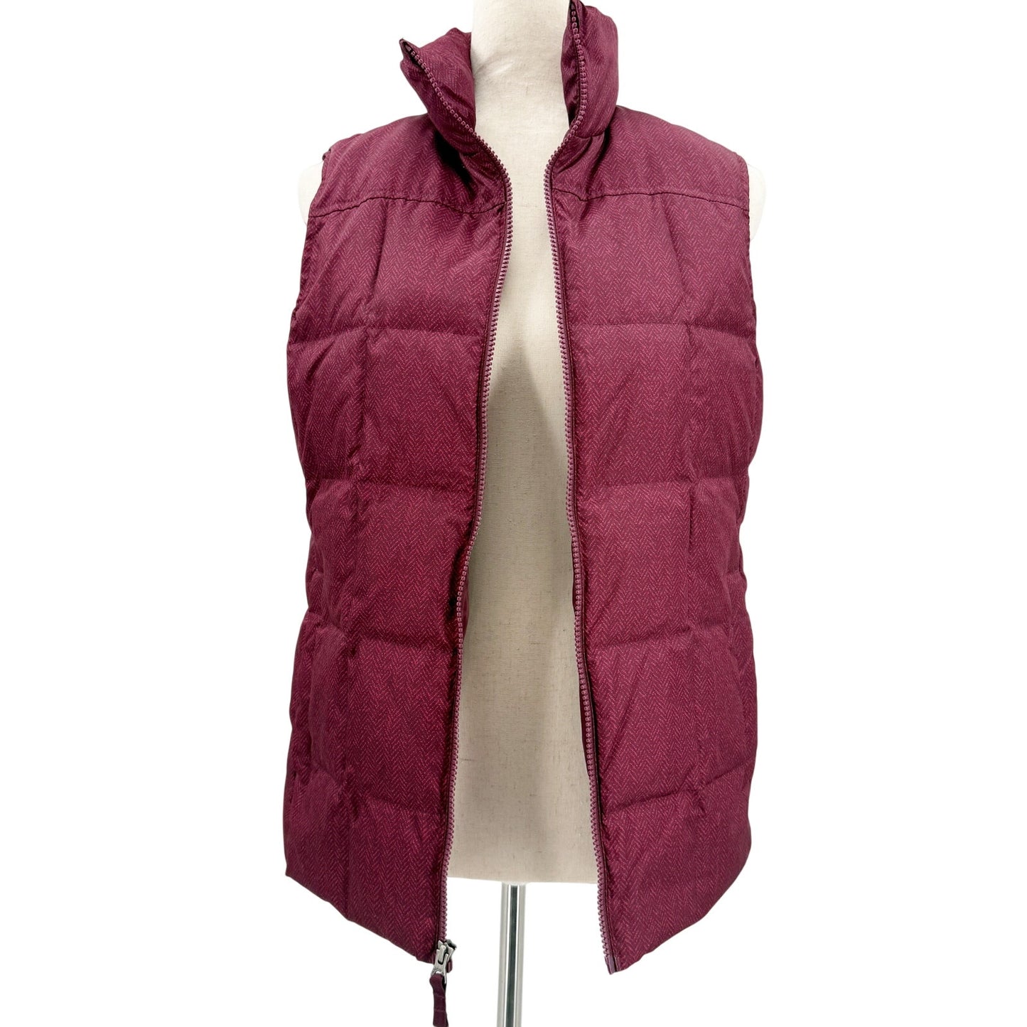 Lands' End quilted burgundy Down Puffer Vest women's SMALL 6-8 herringbone print